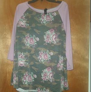 Anges and Dora 3xl camo shirt